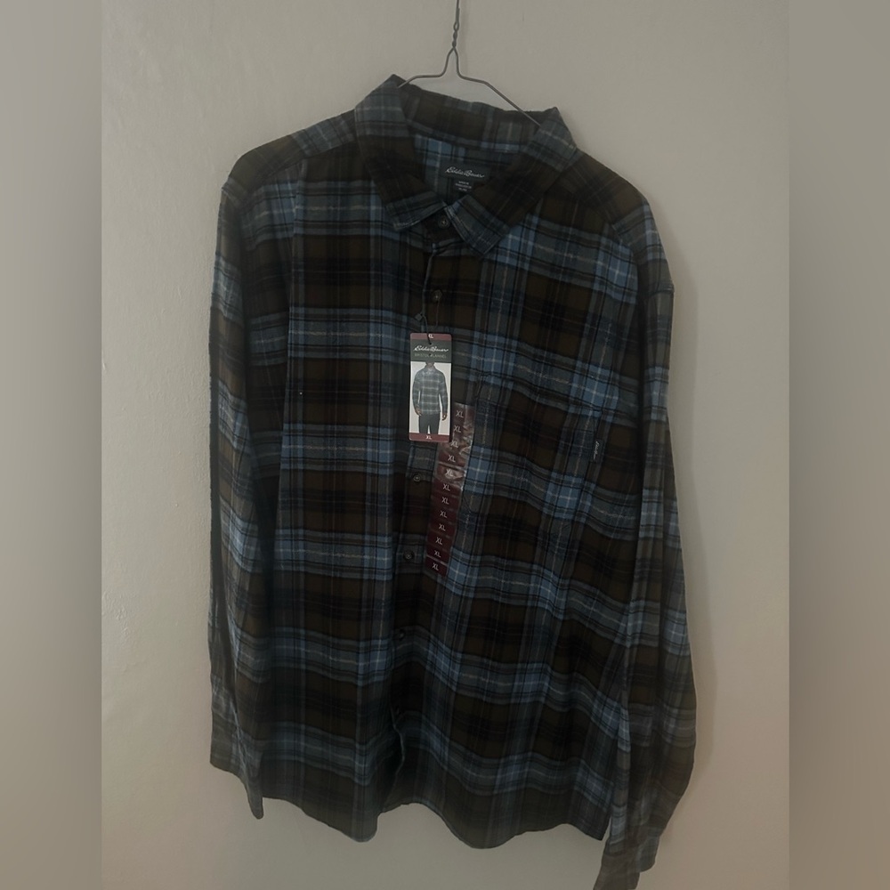 Eddie Bauer Men’s Long Sleeved XL Flannel Shirt Olive Green/Turqouise/Navy Blue